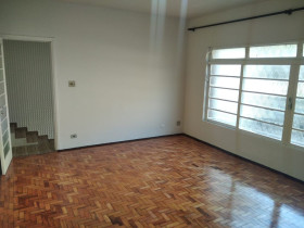 Imóvel com 2 Quartos à Venda, 125 m² em Vila Rezende - Piracicaba