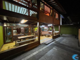 Casa com 4 Quartos à Venda, 185 m² em Praia Da Enseada - Ubatuba