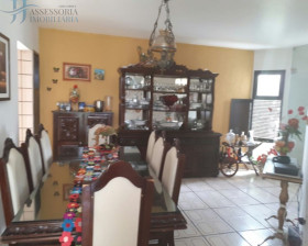 Casa com 4 Quartos para Alugar ou Temporada, 255 m² em Capim Macio - Natal