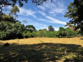 Terreno em Condomínio à Venda,  em Jardim Mediterrâneo - Cotia