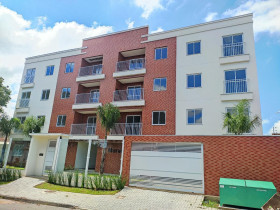 Apartamento com 2 Quartos à Venda, 70 m² em Centro - Pinhais