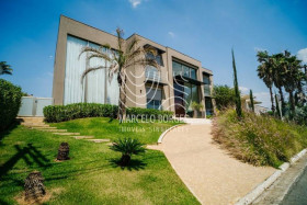 Casa de Condomínio com 5 Quartos à Venda, 1.180 m² em Alphaville - Santana De Parnaíba