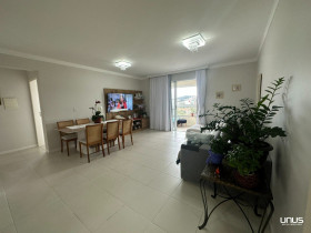 Apartamento com 3 Quartos à Venda, 108 m² em Kobrasol - São José