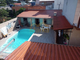 Casa com 3 Quartos à Venda, 500 m² em Cachoeira Do Bom Jesus - Florianópolis