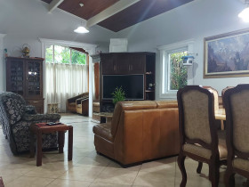 Casa com 4 Quartos à Venda,  em Alphaville - Santana De Parnaíba