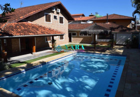 Casa com 4 Quartos à Venda, 780 m² em Tenorio - Ubatuba