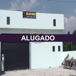 Imóvel Comercial à Venda ou Locação, 200 m² em Região Central - Caieiras