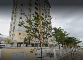 Apartamento com 2 Quartos à Venda, 64 m² em Barreiros - São José