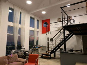 Casa com 4 Quartos à Venda, 300 m² em Rio De Janeiro
