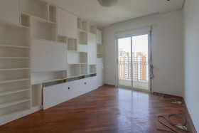 Apartamento com 4 Quartos à Venda, 260 m² em Jardim Fonte Do Morumbi - São Paulo