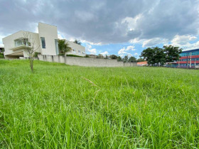 Terreno à Venda, 1.510 m² em Quartier Les Residences - Jundiaí