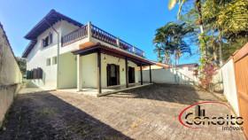 Casa de Condomínio com 4 Quartos à Venda, 157 m² em Tenório - Ubatuba