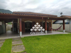 Casa com 3 Quartos para Alugar, 150 m² em Lagoinha - Ubatuba