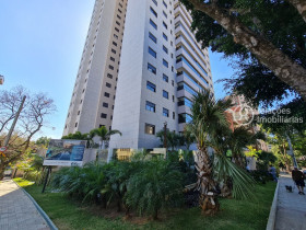 Apartamento com 4 Quartos à Venda, 173 m² em Santo Antônio - Belo Horizonte