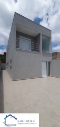 Casa com 4 Quartos para Alugar ou Temporada, 149 m² em Portais (polvilho) - Cajamar