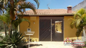 Casa com 2 Quartos à Venda, 1 m² em Jardim Do Marquês - Jacareí