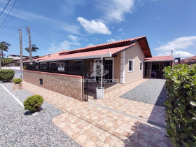 Casa com 2 Quartos à Venda, 240 m² em Costeira - Balneário Barra Do Sul
