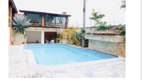 Casa com 2 Quartos à Venda, 500 m² em Vila Suissa - Mogi Das Cruzes