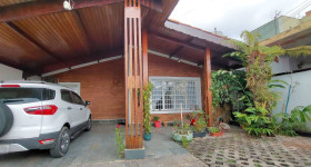 Casa com 3 Quartos à Venda, 330 m² em Alvinópolis - Atibaia