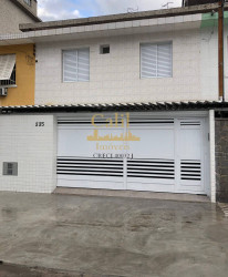 Casa com 3 Quartos à Venda, 99 m² em Encruzilhada - Santos
