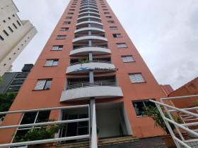 Apartamento com 1 Quarto à Venda, 55 m² em Jardim - Santo André