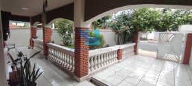Casa com 3 Quartos à Venda, 137 m² em Jardim Mariluz - São Pedro