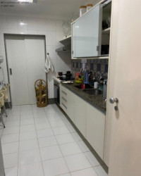 Apartamento com 3 Quartos à Venda, 190 m² em Itaigara - Salvador