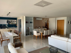 Apartamento com 3 Quartos à Venda, 230 m² em Setor Marista - Goiânia