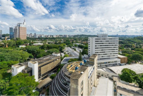 Apartamento com 4 Quartos à Venda, 435 m² em Alto De Pinheiros - São Paulo