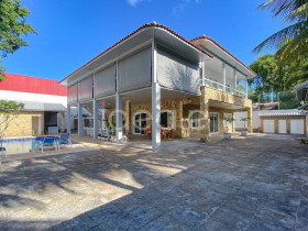 Casa de Condomínio com 5 Quartos à Venda, 570 m² em Barra Da Tijuca - Rio De Janeiro