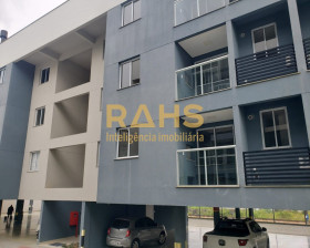 Apartamento com 2 Quartos à Venda, 66 m² em Glória - Joinville