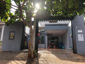 Casa com 3 Quartos à Venda,  em Jardim Irene - Medianeira