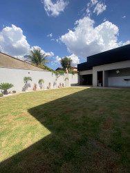 Casa com 3 Quartos à Venda, 153 m² em Setor Barra Da Tijuca - Goiânia