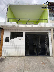 Casa com 3 Quartos à Venda, 90 m² em Capuchinhos - Feira De Santana