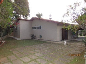 Casa com 3 Quartos à Venda, 328 m² em Parque Nova Xampirra - Itatiba