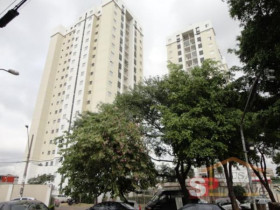 Apartamento com 2 Quartos à Venda,  em Parque Edu Chaves - São Paulo