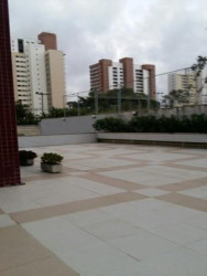 Imóvel com 3 Quartos à Venda, 200 m² em Guararapes - Fortaleza