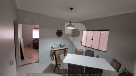 Casa com 3 Quartos à Venda, 220 m²