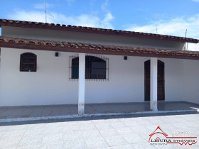 Casa com 3 Quartos à Venda, 168 m² em Pontal De Santa Marina - Caraguatatuba