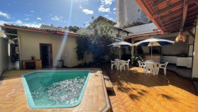 Casa com 3 Quartos à Venda, 400 m² em Itapuã - Vila Velha