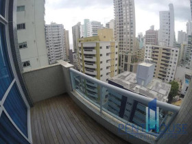 Apartamento com 3 Quartos à Venda, 220 m² em Centro - Balneário Camboriú