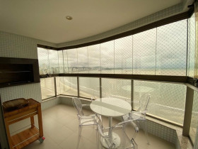 Apartamento com 3 Quartos à Venda, 176 m² em Barra Sul - Balneário Camboriú