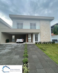 Casa com 4 Quartos para Alugar ou Temporada, 350 m² em Condomínio Burle Marx - Santana De Parnaiba