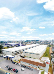 Imóvel Comercial para Alugar, 1.025 m² em Piraporinha - Diadema