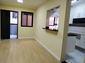 Apartamento com 1 Quarto à Venda, 52 m² em Itararé - São Vicente