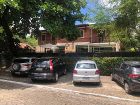 Casa de Condomínio com 6 Quartos para Alugar, 520 m² em Pina - Recife