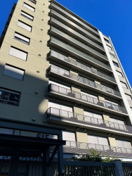 Apartamento com 1 Quarto à Venda, 44 m² em Petrópolis - Porto Alegre