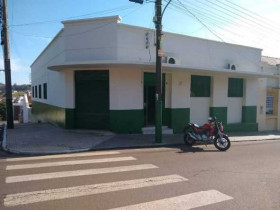 Imóvel para Alugar, 200 m² em Centro - Jacarezinho