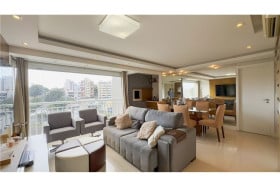 Apartamento com 3 Quartos à Venda, 95 m² em Jardim Lindóia - Porto Alegre