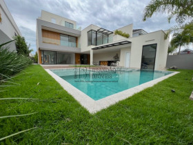 Casa com 5 Quartos à Venda, 622 m² em Barra Da Tijuca - Rio De Janeiro